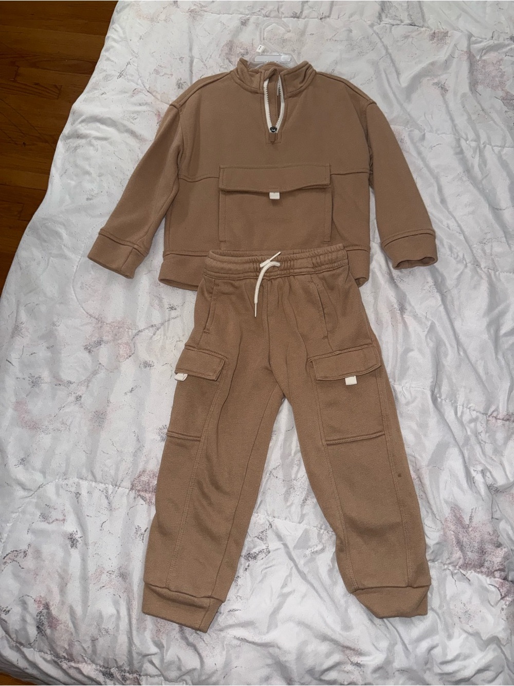 wonder nation Tan Cargo Jogger Pants for Kids - Neutral Brown Tone